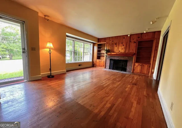 2nd image of 606 Brookwood Dr, Thomaston, GA 30286 | MLS# 10812029