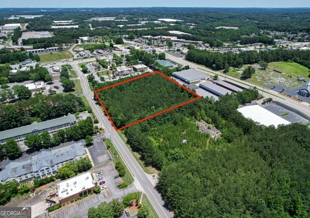 2nd image of 90 Celebration Dr, Suwanee, GA 30024 | MLS# 10781580