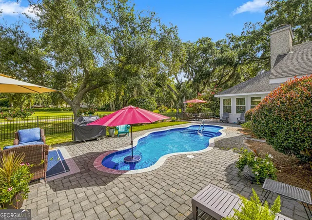 Photo 1 of Sale Pending at 135 Colonial Dr, St. Simons, GA 31522 | MLS# 10827932 | Listing updated on 2026-08-31