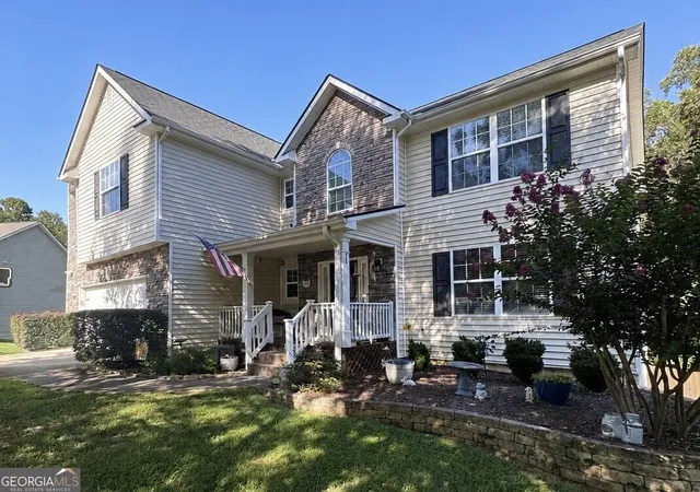 Photo 1 of Single family home for sale at 621 Wellington Ln, Monroe, GA 30655 | MLS# 10830841 | Listing updated on 2026-10-05