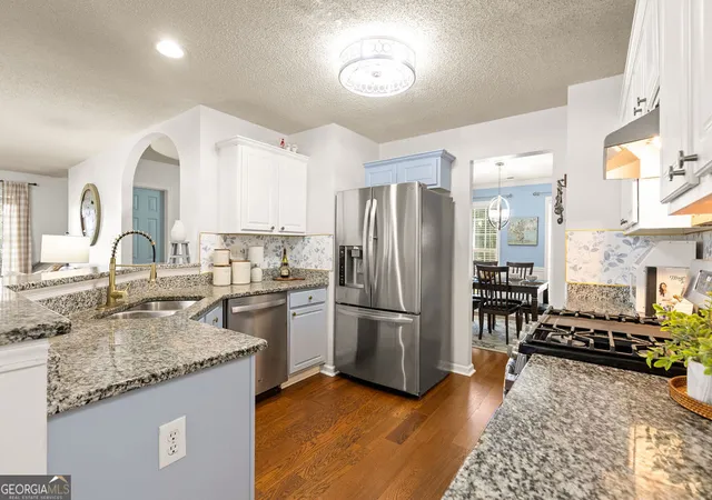 Photo 3 of Single family home for sale at 6445 N Glen Dr, Cumming, GA 30028 | MLS# 10824877 | Listing updated on 2026-09-15