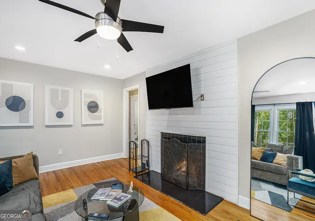 Photo 2 of Single family home for sale at 1788 Campbellton Rd Sw, Atlanta, GA 30311 | MLS# 10726070 | Listing updated on 2026-06-09
