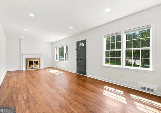 Photo 3 of Single family home for sale at 1368 Scott Blvd, Decatur, GA 30030 | MLS# 10831570 | Listing updated on 2026-09-20