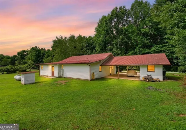 3rd image of 247 Amys Ford Trl, Cleveland, GA 30528 | MLS# 10801992
