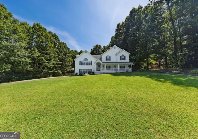 Photo 3 of Single family home for sale at 351 Laiken Dr, Jasper, GA 30143 | MLS# 10829491 | Listing updated on 2026-09-23