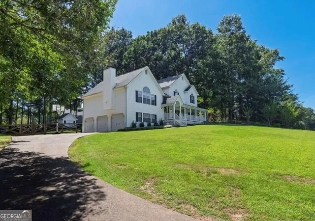 Photo 4 of Single family home for sale at 351 Laiken Dr, Jasper, GA 30143 | MLS# 10829491 | Listing updated on 2026-09-23
