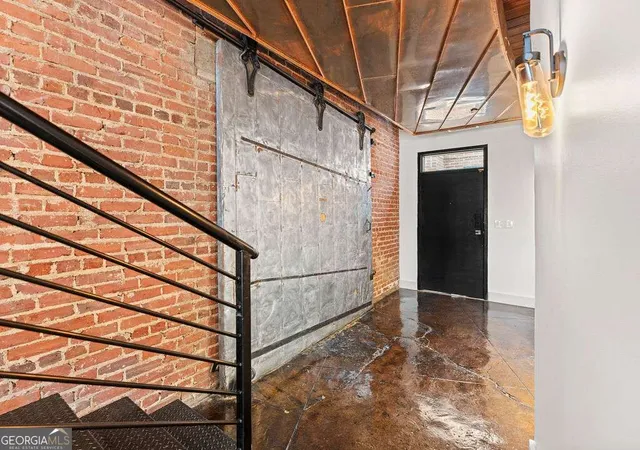 Photo 2 of Condo for sale at 320 Peters St Sw #10, Atlanta, GA 30313 | MLS# 10829962 | Listing updated on 2026-09-03