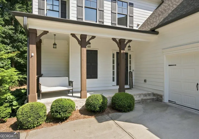 Photo 3 of Single family home for sale at 5915 Christian Marie Ct, Cumming, GA 30041 | MLS# 10835614 | Listing updated on 2026-09-24