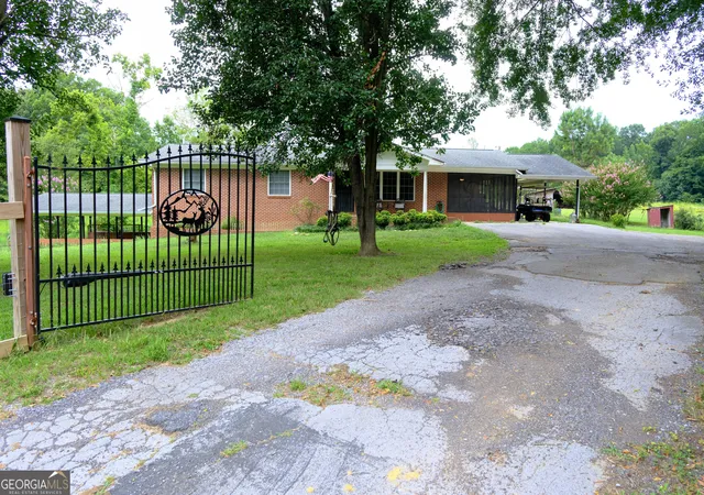 2nd image of 2394 E Broomtown Rd, Lafayette, GA 30728 | MLS# 10790281