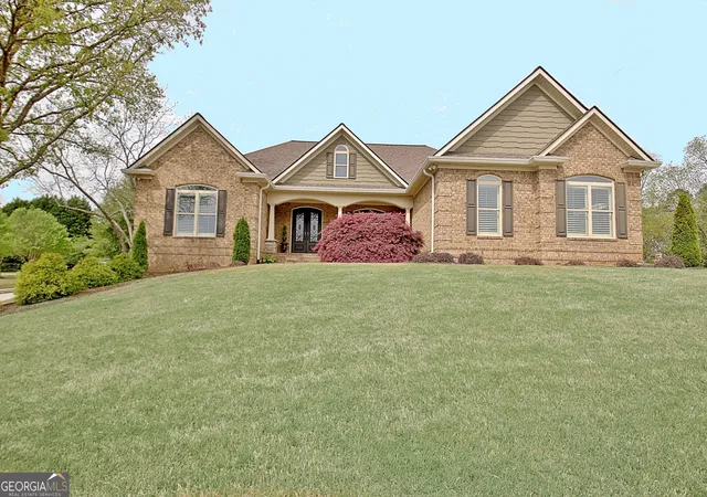 Photo 1 of Mansion for sale at 100 Wickham Dr, Tyrone, GA 30290 | MLS# 10825827 | Listing updated on 2026-09-10