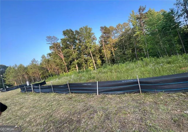 4th image of 2524 Stream View Dr, Conyers, GA 30013 | MLS# 10765899