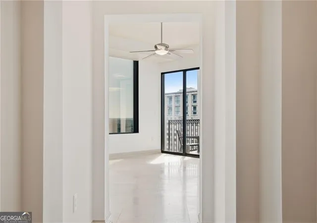 Photo 3 of Condo for sale at 2828 Peachtree Rd NW #2402, Atlanta, GA 30305 | MLS# 10789663 | Listing updated on 2026-09-13