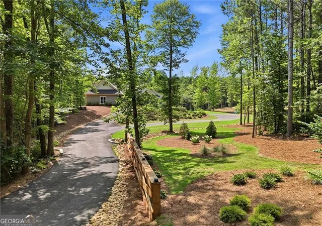 3rd image of 24 Simpson Rd, Bremen, GA 30110 | MLS# 10800151