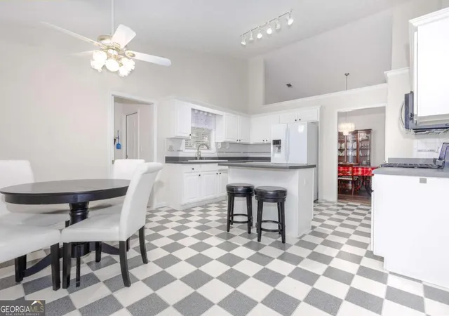 4th image of 1265 Cedar Oak Lane, Lawrenceville, GA 30043 | MLS# 10816116