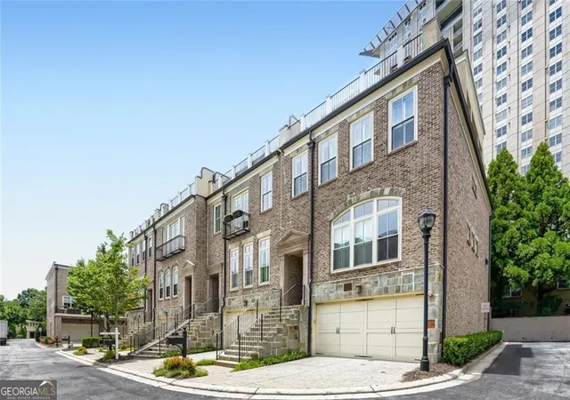 Photo 2 of Townhouse for sale at 58 Sheridan Dr #7, Atlanta, GA 30305 | MLS# 10785401 | Listing updated on 2026-10-05