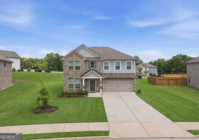 Homes for sale in Hampton, GA | 417 Sawmill Tr, Hampton, GA 30228 | MLS# 10792595