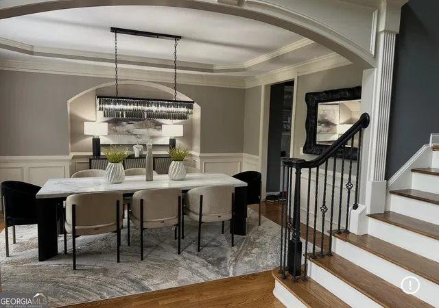 Photo 3 of Single family home for sale at 5185 Barrington Tr Dr SW, Atlanta, GA 30331 | MLS# 10670969 | Listing updated on 2026-01-27