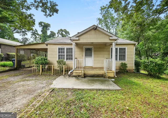 1st image of 921 Rowland St, Clarkston, GA 30021 | MLS# 10801981