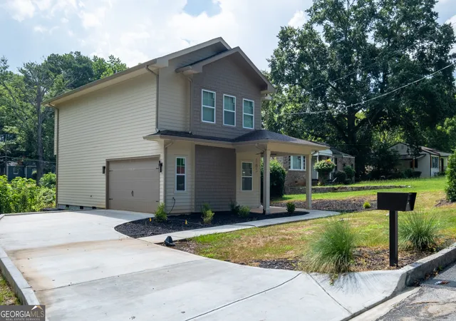 2nd image of 185 Wadley St Nw, Atlanta, GA 30314 | MLS# 10816947