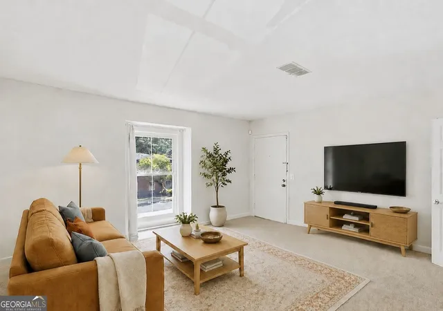 Photo 3 of Condo for sale at 773 Houston Mill Rd Ne #4, Atlanta, GA 30329 | MLS# 10832816 | Listing updated on 2026-09-08