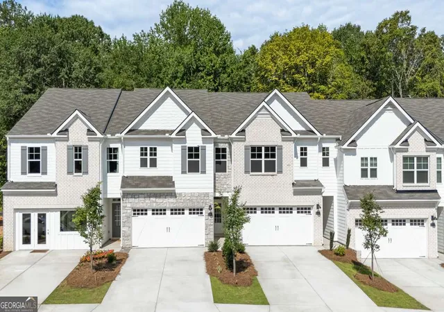 2nd image of 3099 Yellowhammer Dr, Marietta, GA 30064 | MLS# 10815981