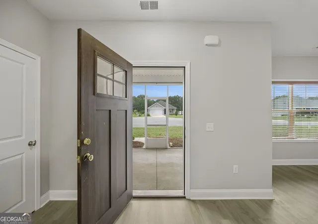 Photo 3 of Single family home for sale at 109 Eva Dr, St. Marys, GA 31558 | MLS# 10817109 | Listing updated on 2026-09-26