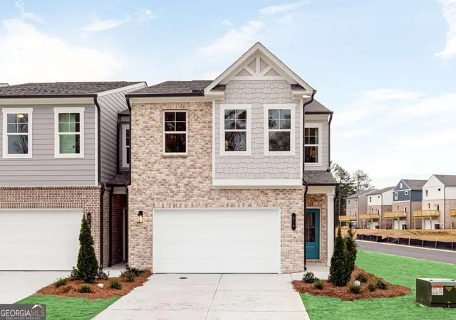 1st image of 547 Raelyns Wy, Loganville, GA 30052 | MLS# 10824420