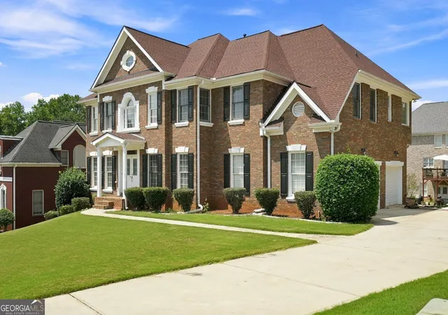 Photo 3 of Single family home for sale at 5804 Old Mill Tr, Lithonia, GA 30038 | MLS# 10834038 | Listing updated on 2026-09-20
