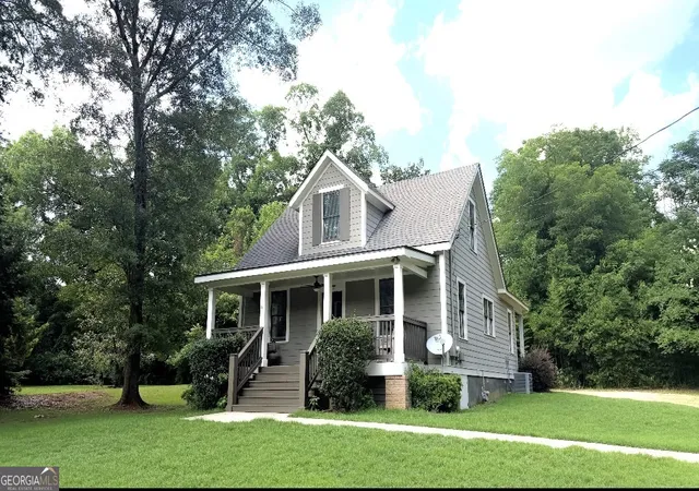 2nd image of 801 Park Ln, Madison, GA 30650 | MLS# 10716178