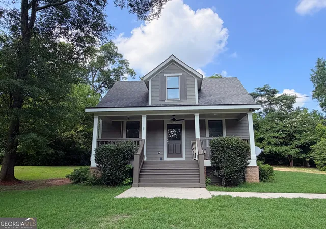Homes for sale in Madison, GA | 801 Park Ln, Madison, GA 30650 | MLS# 10716178