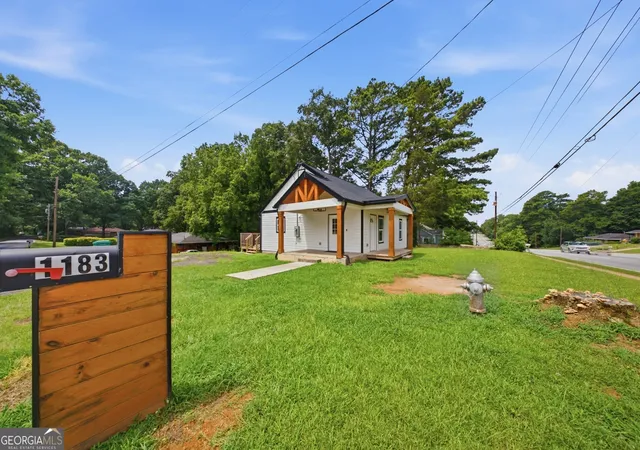 Photo 2 of Single family home for sale at 1183 Highway 138, Jonesboro, GA 30236 | MLS# 10809543 | Listing updated on 2026-08-05