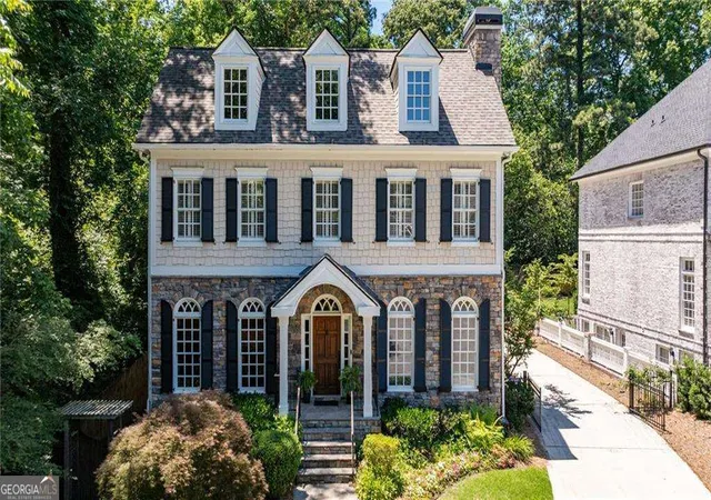 Photo 1 of Mansion for sale at 3014 Greendale Dr Nw, Atlanta, GA 30327 | MLS# 10821301 | Listing updated on 2026-08-21