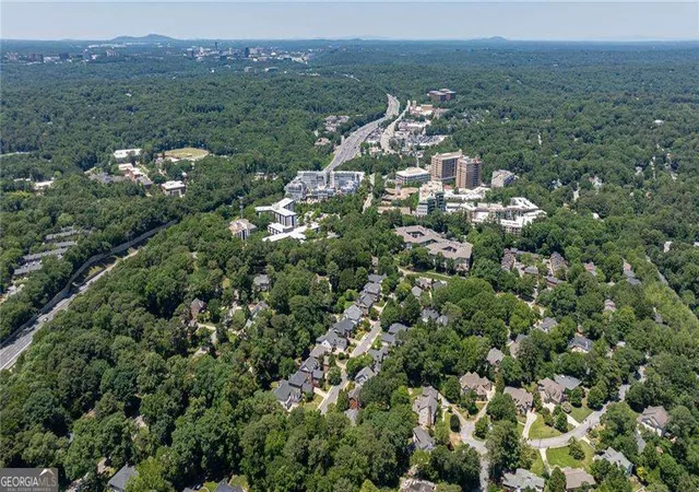 Photo 57 of Mansion for sale at 3014 Greendale Dr Nw, Atlanta, GA 30327 | MLS# 10821301 | Listing updated on 2026-08-21
