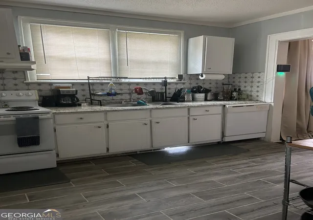 Photo 3 of Single family home for sale at 2448 Beech Ave, Macon, GA 31204 | MLS# 10802594 | Listing updated on 2026-09-08