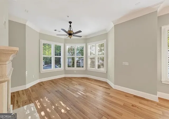 Photo 2 of Sale Pending at 3635 E Paces Cir Ne #1120, Atlanta, GA 30326 | MLS# 10831804 | Listing updated on 2026-08-31
