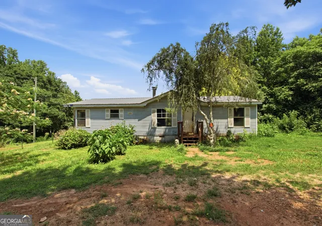 Homes for sale in Martin, GA | 654 Blackhorse Run, Martin, GA 30557 | MLS# 10794322