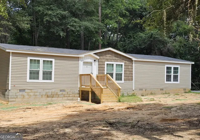 Photo 1 of Sale Pending at 26 Spring Lake Dr, Hawkinsville, GA 31036 | MLS# 10821741 | Listing updated on 2026-08-24