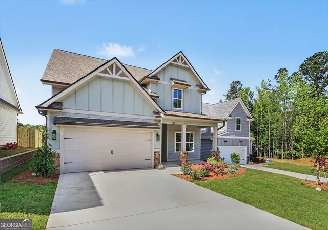 Photo 3 of Single family home for sale at 105 Red Oak Ct, Carrollton, GA 30116 | MLS# 10641410 | Listing updated on 2026-08-28