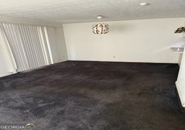 3rd image of 7560 Taylor Rd, Riverdale, GA 30274