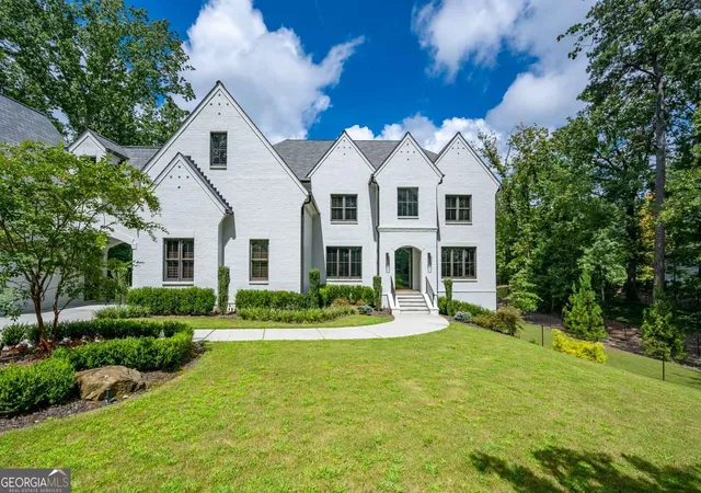 1st image of 5720 Riverside Dr, Sandy Springs, GA 30327 | MLS# 10811058