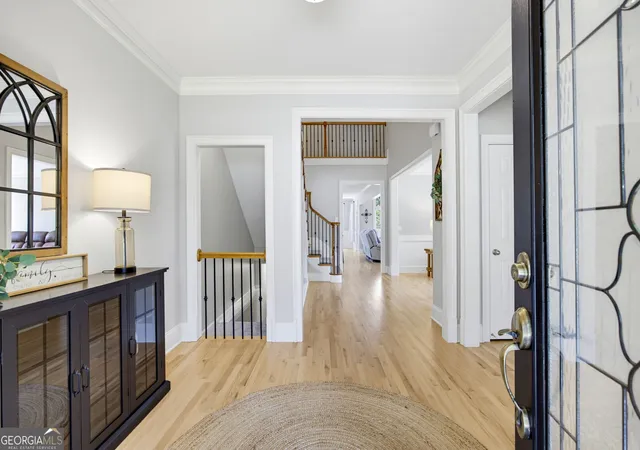 Photo 4 of Single family home for sale at 333 Golf Crest Dr, Acworth, GA 30101 | MLS# 10832100 | Listing updated on 2026-10-10