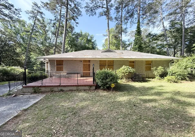 8th image of 2541 Headland Dr, Atlanta, GA 30344 | MLS# 10829232