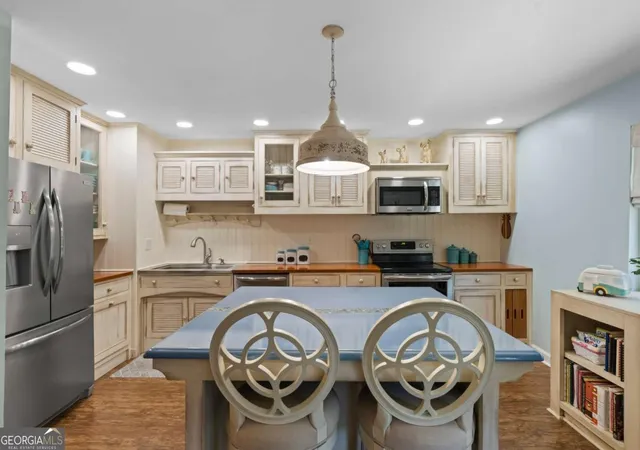 Townhouse for sale at 3060 Balearic Dr SE, Marietta, GA 30067 | MLS# 10779426