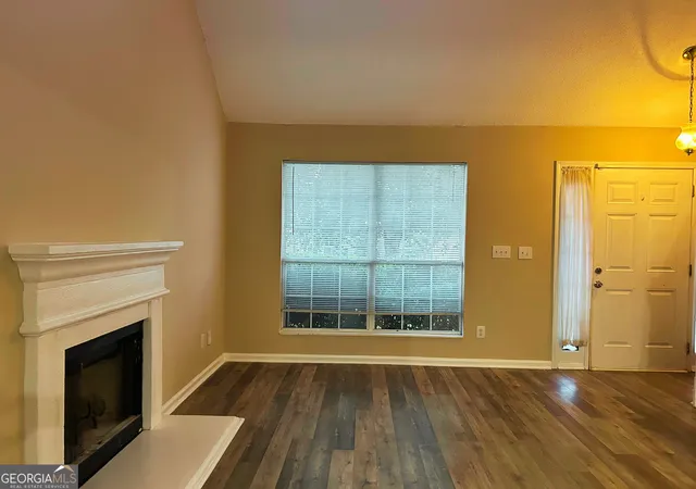 Photo 4 of Single family home for sale at 4123 Ravenwood Ct, Union City, GA 30291 | MLS# 10798425 | Listing updated on 2026-08-24