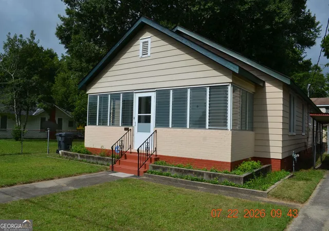 Photo 1 of Single family home for sale at 1505 14th Court, Phenix City, AL 36867 | MLS# 10815007 | Listing updated on 2026-09-08