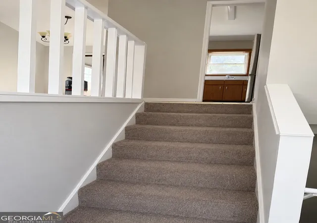 Photo 3 of Sale Pending at 2061 Marshes Glenn Dr, Norcross, GA 30071 | MLS# 10823153 | Listing updated on 2026-09-14