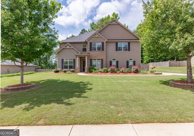 2nd image of 260 Savannah Dr, Senoia, GA 30276 | MLS# 10768127