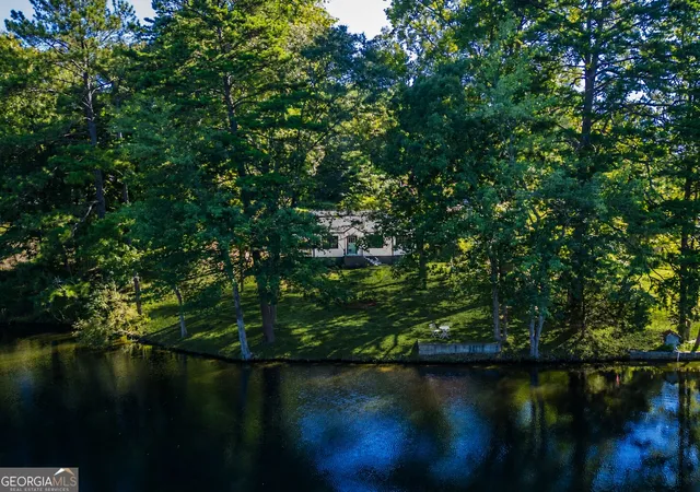 3rd image of 2483 Lakeshore, Conyers, GA 30012 | MLS# 10832515