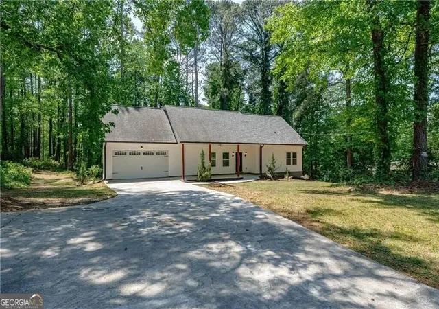 Photo 1 of Single family home for sale at 4299 Stonewall Tell Rd, Atlanta, GA 30349 | MLS# 10821140 | Listing updated on 2026-08-23