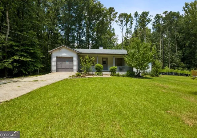 Photo 2 of Single family home for sale at 771 Suwanee Pkwy, Lawrenceville, GA 30043 | MLS# 10821173 | Listing updated on 2026-09-20